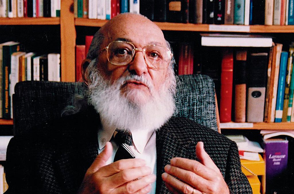 Homenagem do CPERS aos 98 anos de Paulo Freire